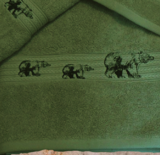 Black Bear Family Moss Towel Collection - Image 2