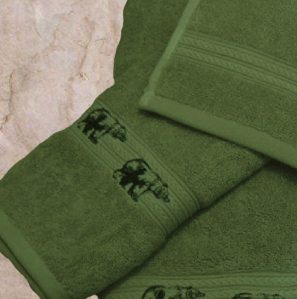 Black Bear Family Moss Towel Collection - Image 3