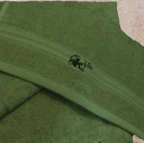 Black Bear Family Moss Towel Collection - Image 4