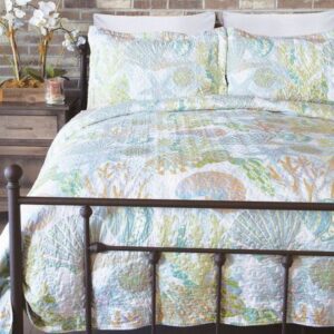 Coastal Reef Quilt Set by Carstens