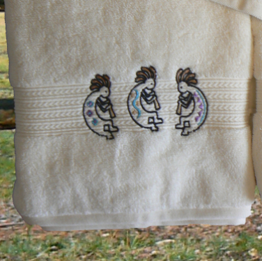Kokopelli Ivory Towel Collection - Image 2