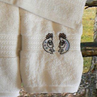 Kokopelli Ivory Towel Collection - Image 3